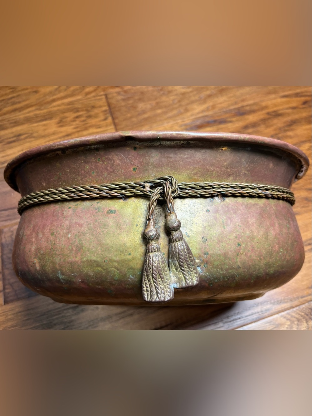 Beautiful Vintage Solid Brass Tassel Accent Bowl/ Planter